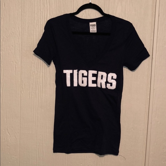 detroit tigers pink t shirt